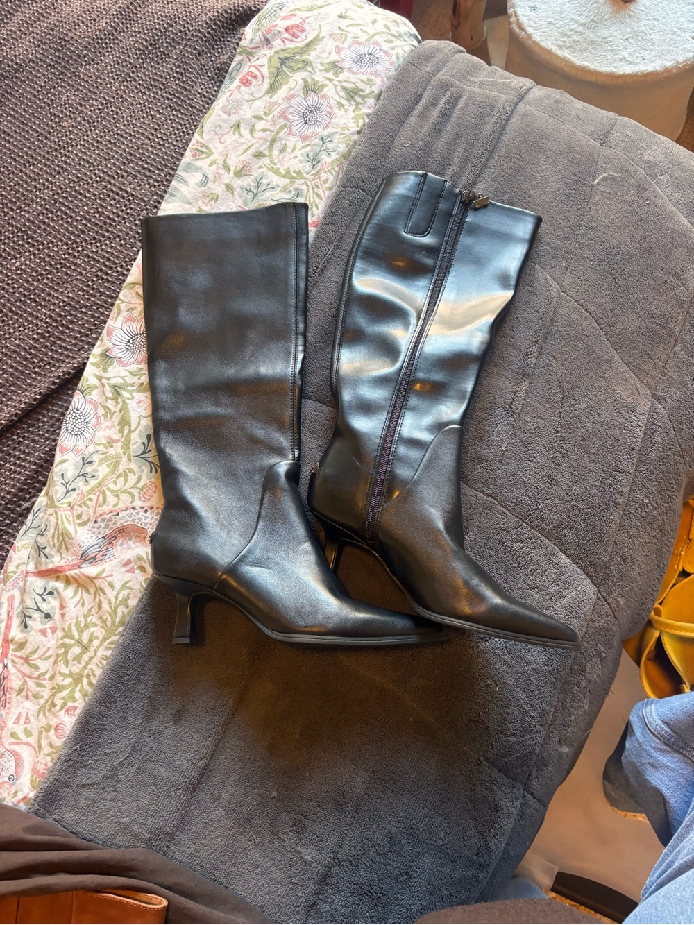 Sam Edelman Black Leather Knee-High Pointed-Toe Heeled Boots